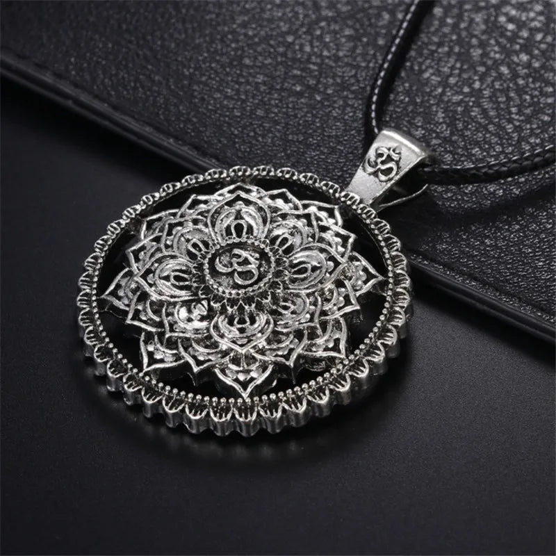 Tibet Buddhism Spiritual Prayer Necklace for Women